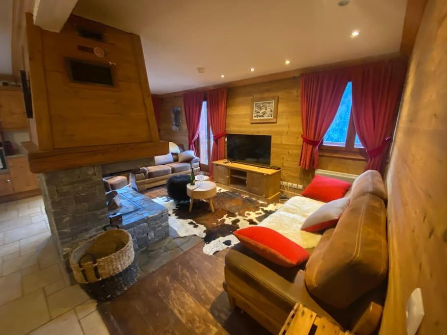 Chalet 6 Chambres A 3 Min Des Pistes Des 3 Vallees St Martin De Belleville サン・マルタン・ド・ベルヴィル エクステリア 写真